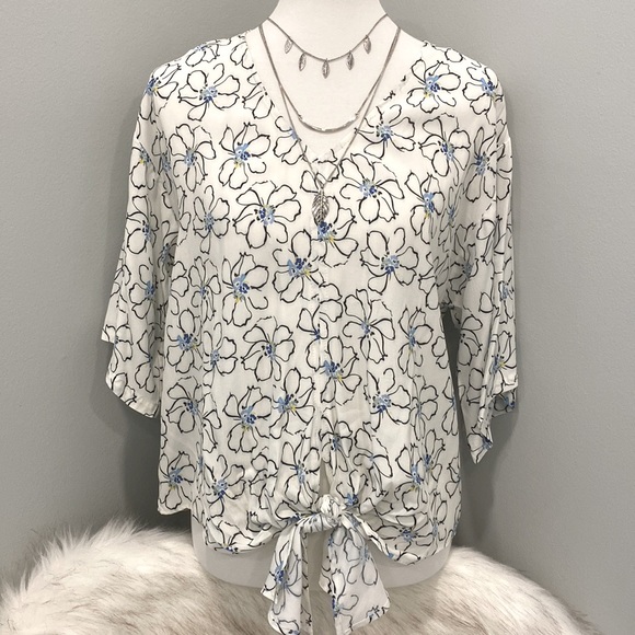 Karen Kane Tie-Front Top - Picture 1 of 6
